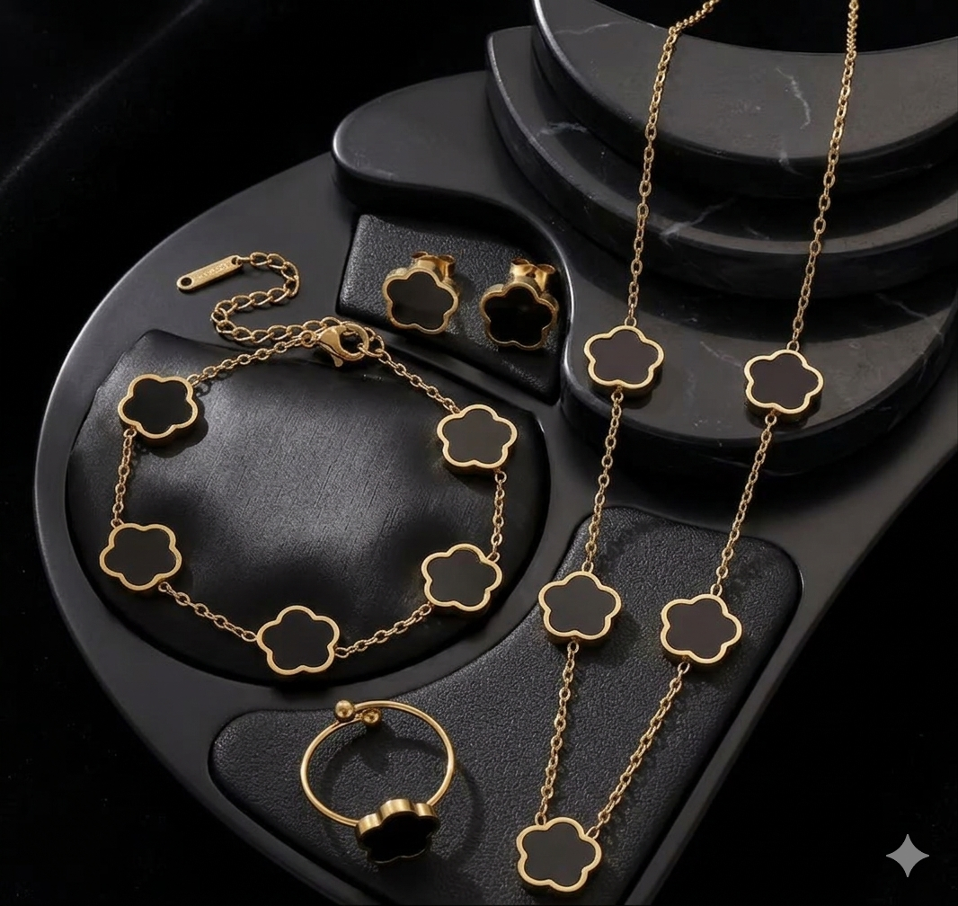 18K Gold Plated Burgundy Clover 4-Piece Jewelry Set